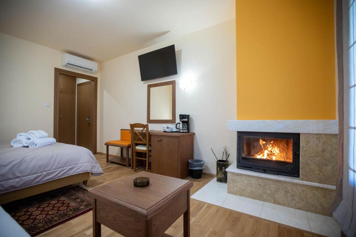 Rentinia Inn Rentina Ngoại thất bức ảnh