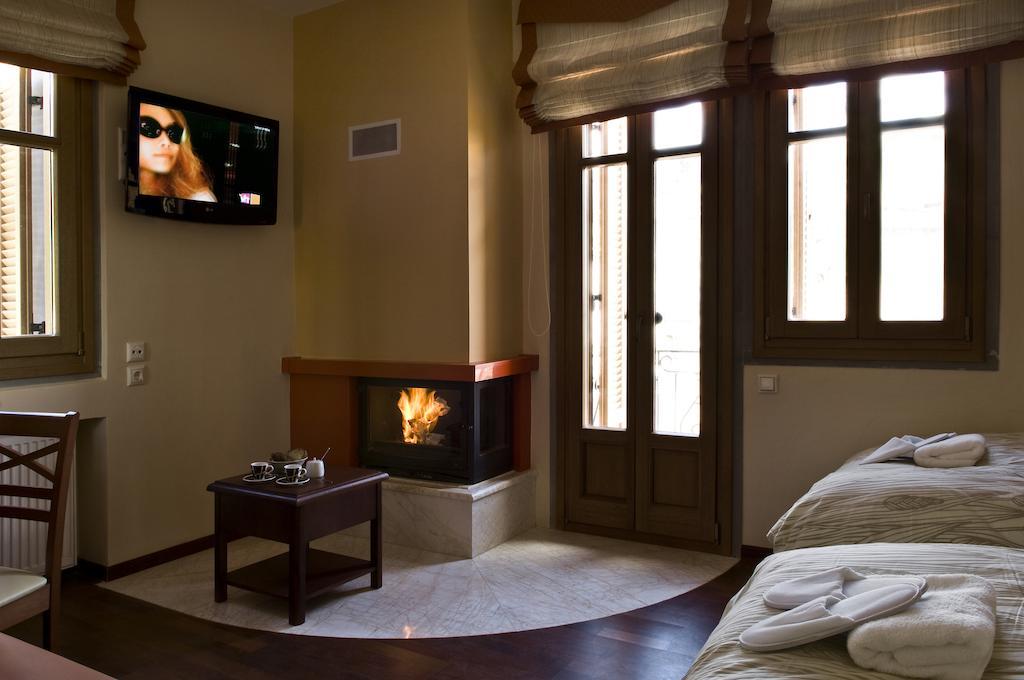 Rentinia Inn Rentina Phòng bức ảnh